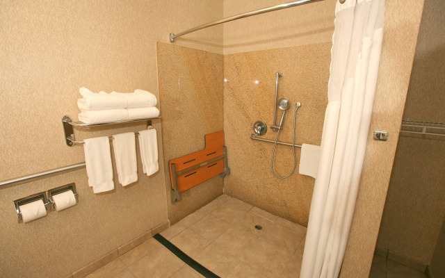 Holiday Inn Express San Diego South - Chula Vista by IHG