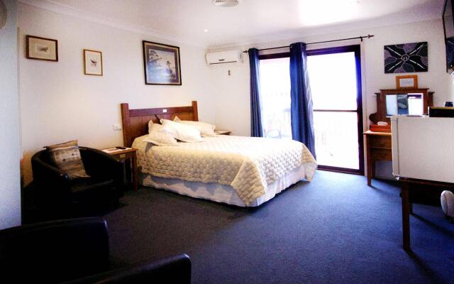 Anchors Aweigh Bed & Breakfast