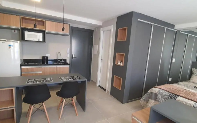 Studio Ensolarado em Andar Alto - ALL1509