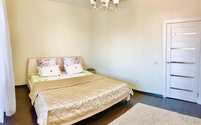 Апартаменты на улице Галущака 17