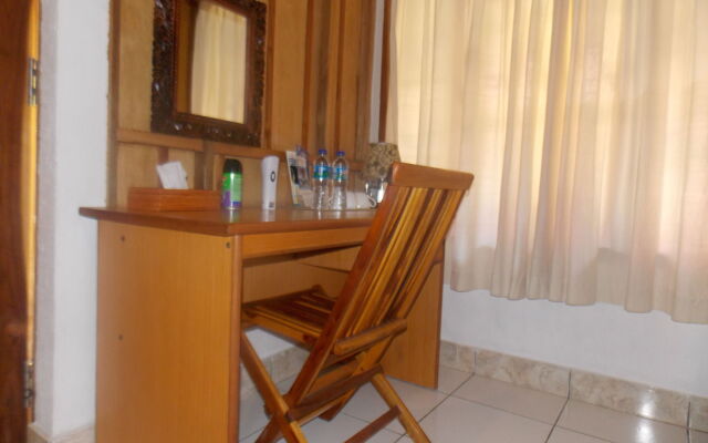 Komodo Lodge