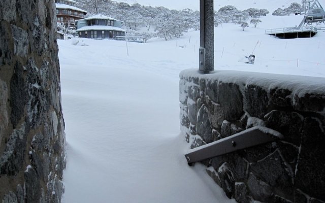 Knockshannoch Ski Lodge