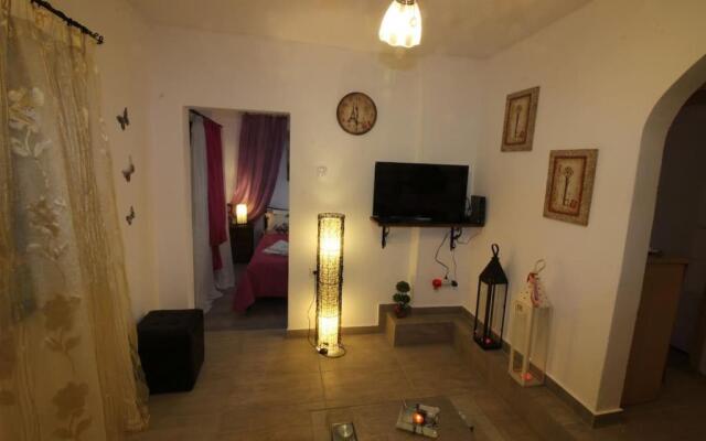 Eygenias House