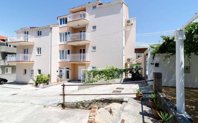 Burum Accommodation