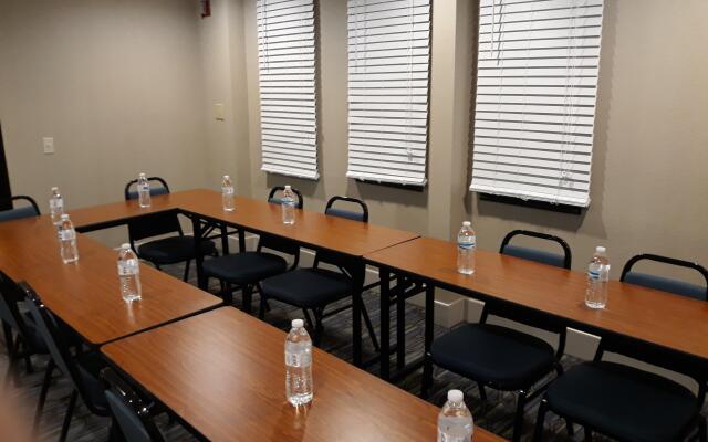 Holiday Inn Express Pittsburgh North by IHG