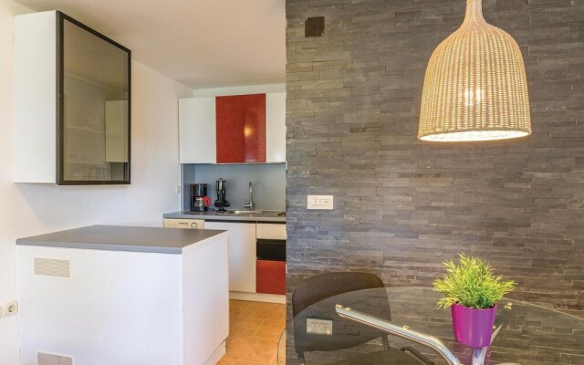 Beautiful Apartment in Pula With Outdoor Swimming Pool and Wifi