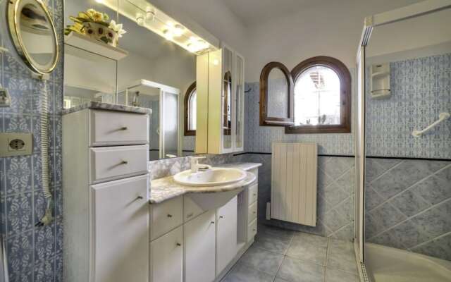 Villa - 3 Bedrooms with Pool and WiFi - 107479