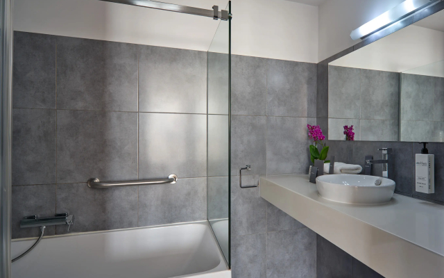 Breeze Boutique Hotel