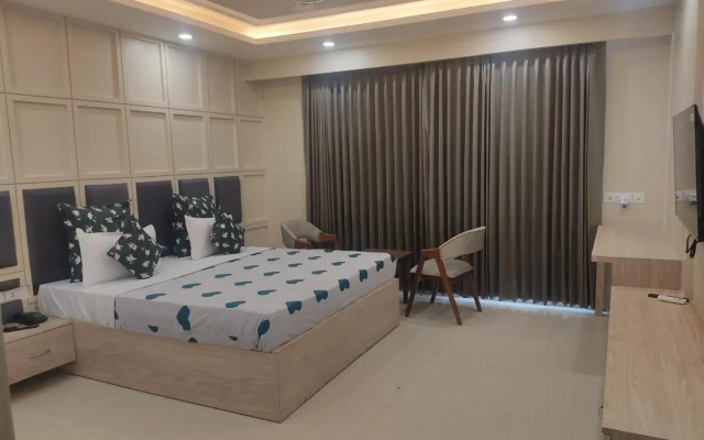 Perch Arbor-DLF Cyber City