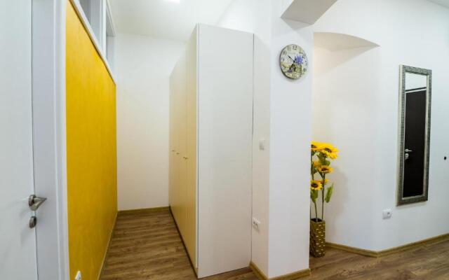 CheckBelgradeApartment- City Center