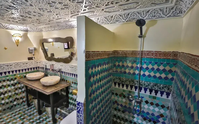 Riad Farouzi Fes