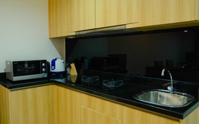 The 9th Floor L'Avenue Apartment