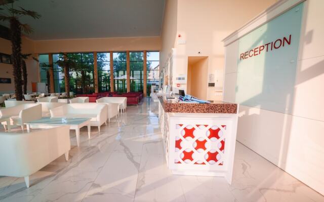 Hotel Perla Beach Luxury