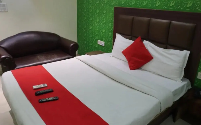 Hotel Ashiana Palace