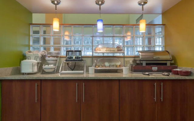 Four Points by Sheraton Allentown Lehigh Valley