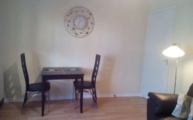 Edinburgh Palace Apartment