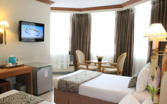 Palm Hotel Manila