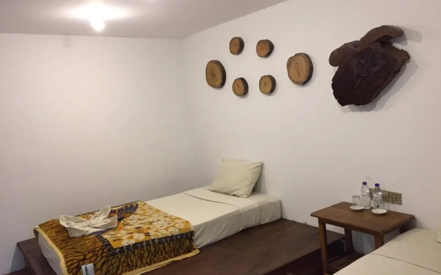 Aquarius Inn Inle Lake