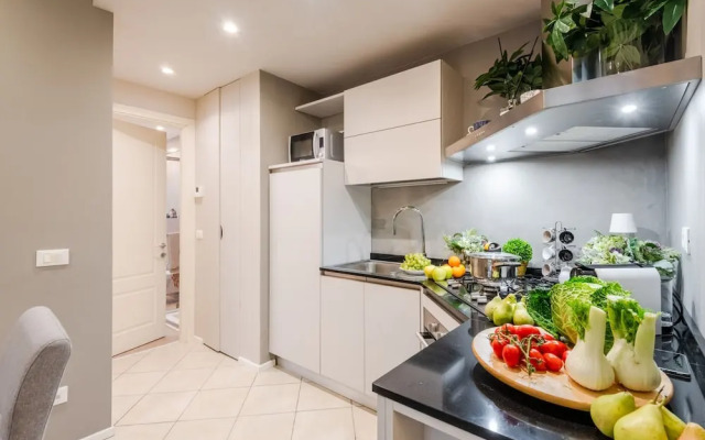 Casa Ambra in Lucca With 1 Bedrooms and 1 Bathrooms