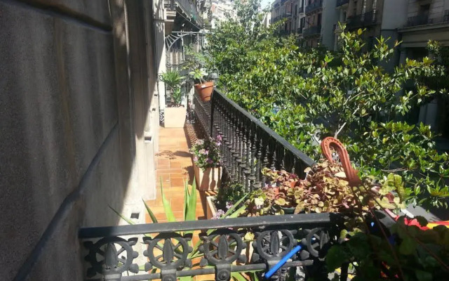 Hostel St.Marius-Gracia