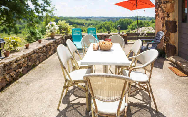 Holiday Home in Mazeyrolles With Garden
