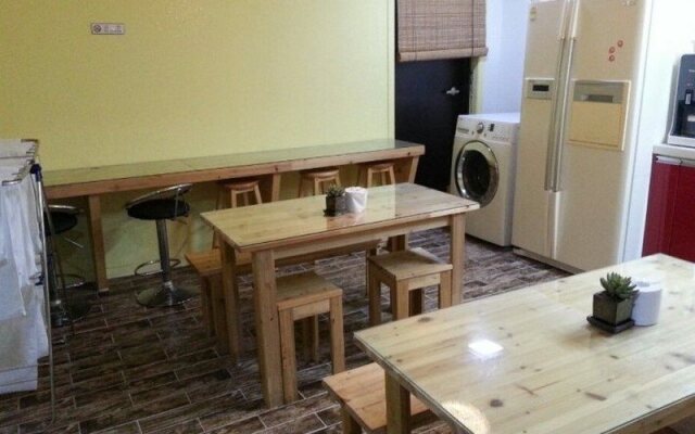 Ace Guesthouse