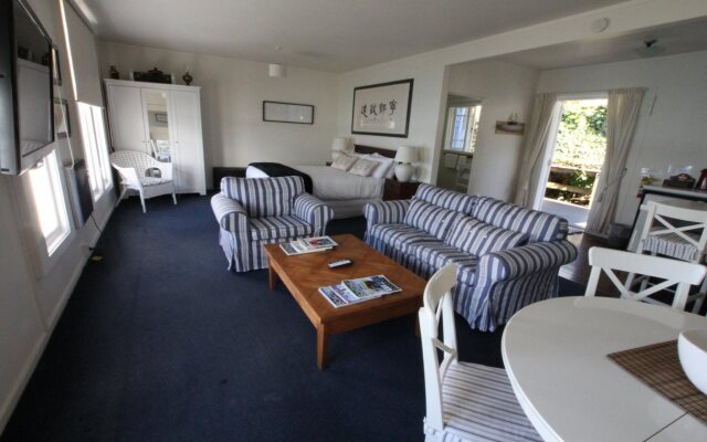 Mangonui Waterfront Apartment Motels