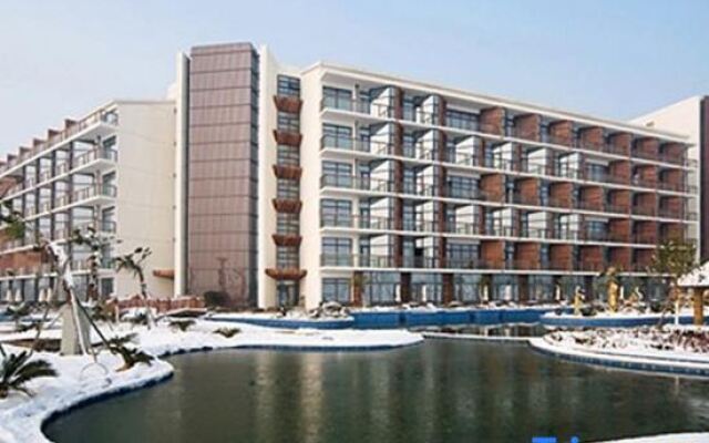 Yuexi Peninsula Resort