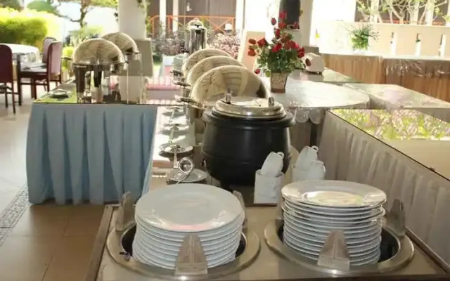 Theme Park & Resort Hotel Pantai Cermin