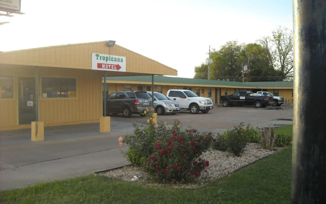 Tropicana Motel