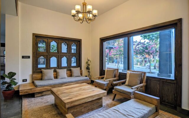 Uma Residence & Suites