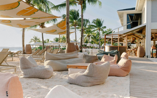 Papagayo Beach Hotel