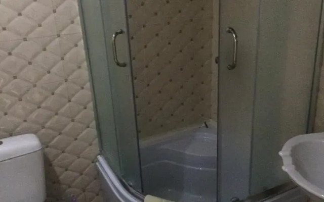 Mini-Hotell Baxtrioni