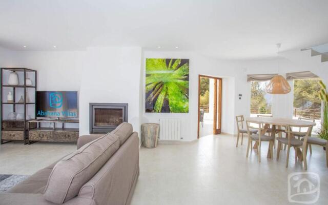 Abahana Villas Rosina