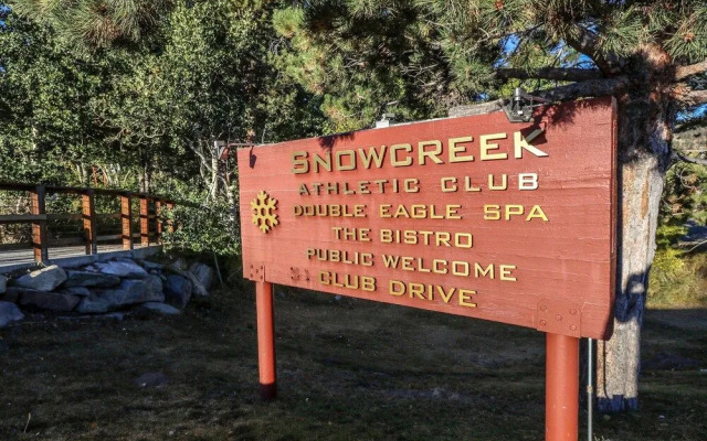 Stonegate #5 5 Bedroom Home by RedAwning