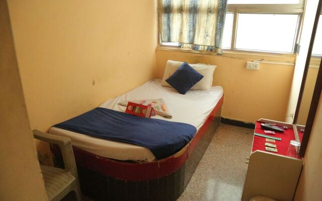 Hotel Ashwin Guest House