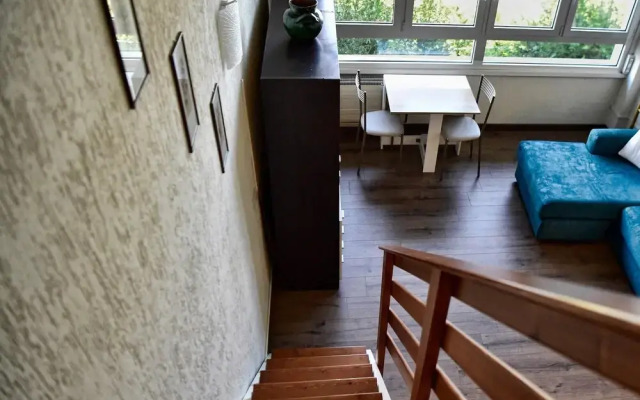 Easy Welcome Kosmopolitan