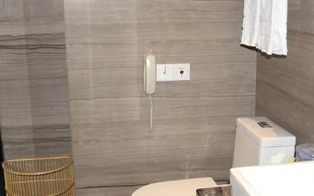 C. H. Jingming Hotel