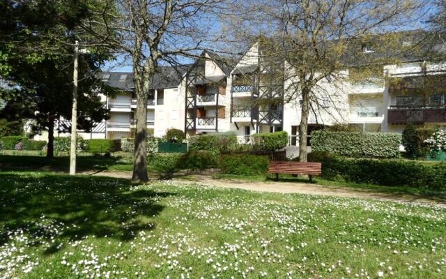 REF 042 Appartement T2 avec balcon Arzon