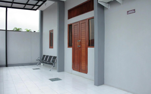 OYO 121 Rumah Ayub Syariah