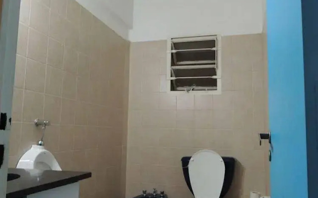 Pyxis Hostel