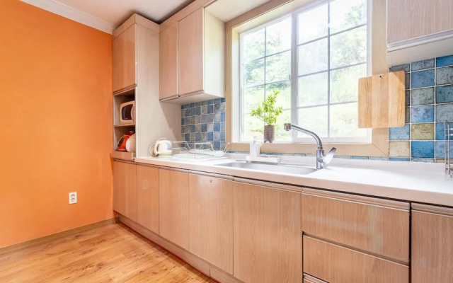 Ganghwa Aura Pension