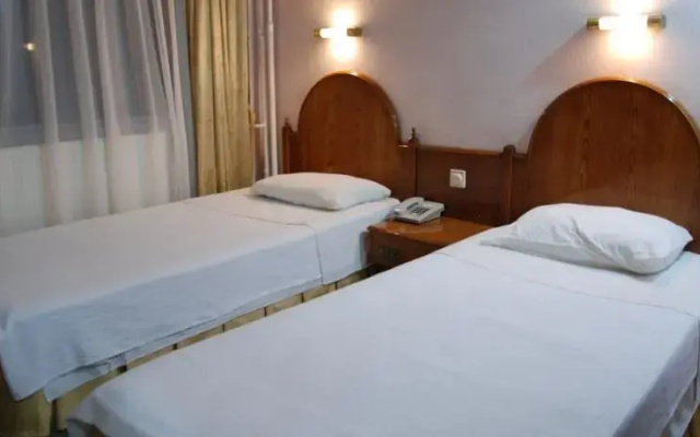 Hotel Sahlan 1