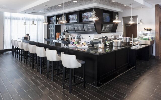 Courtyard by Marriott Richmond Downtown