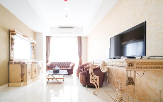Nice 3Br Connected To Mall At Grand Sungkono Lagoon Apartment