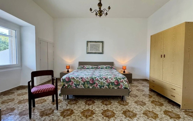 Villetta Marilena Sleeps 7 Torre Suda