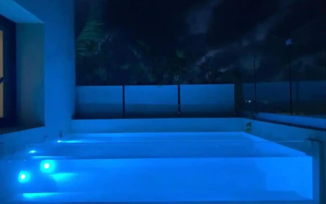 Imox Penthouse