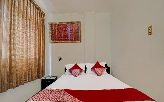 Oyo 91805 Hotel Wisma Bari
