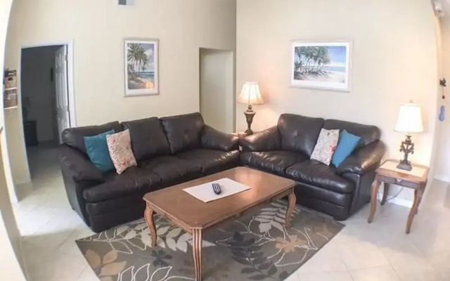 Kokomo House Holiday home 3 Bedroom