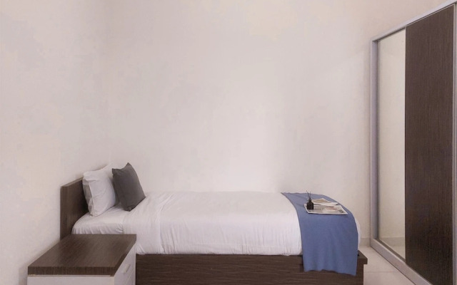 Cozy and Homey Studio (No Kitchen) at Apartment Aeropolis Residence